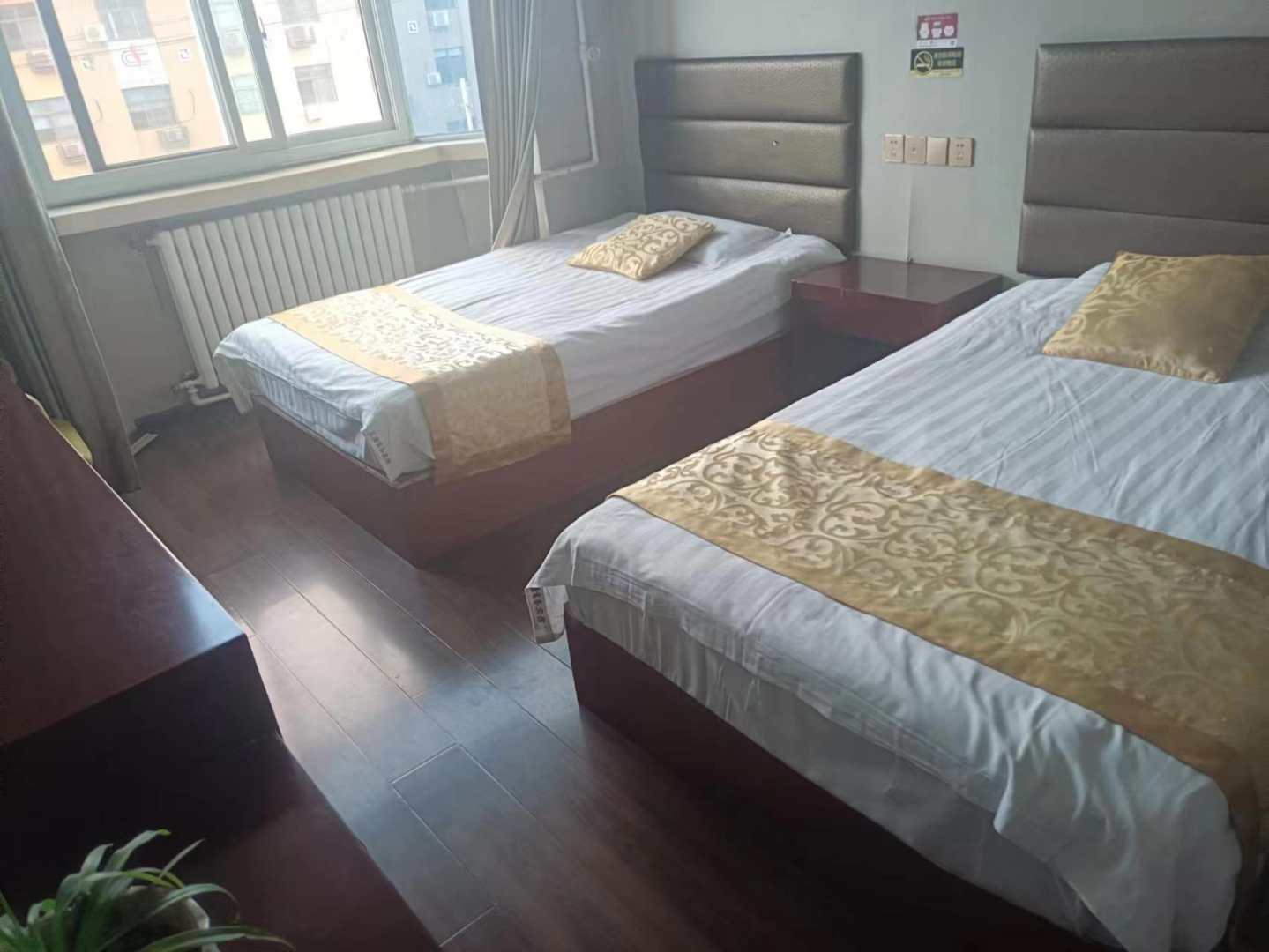 昊源商务宾馆(冀新西路店)