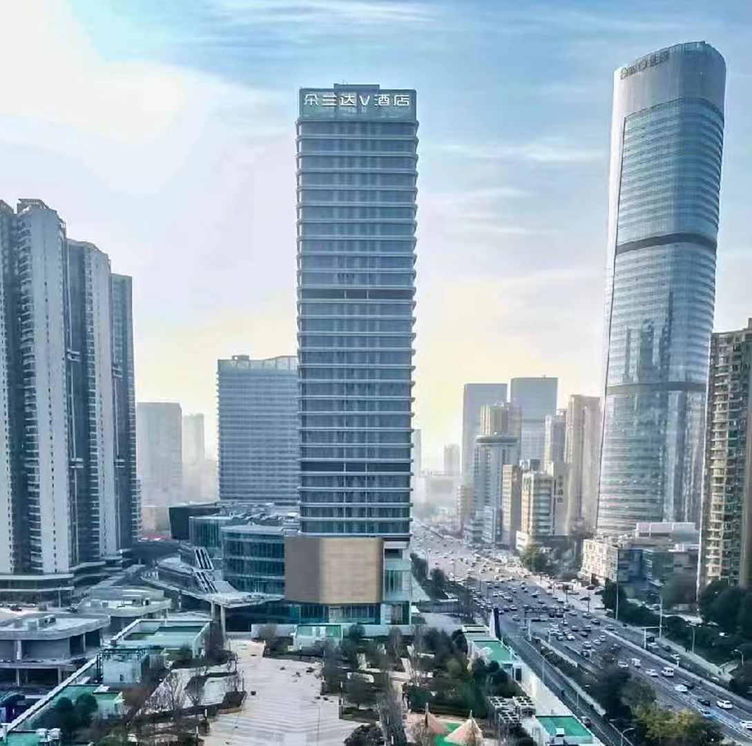 朵兰达V酒店(长沙滨江金融中心店)