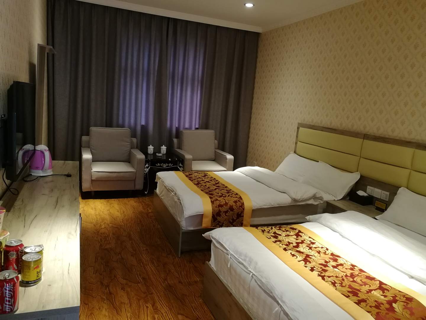 比如杰秀大酒店