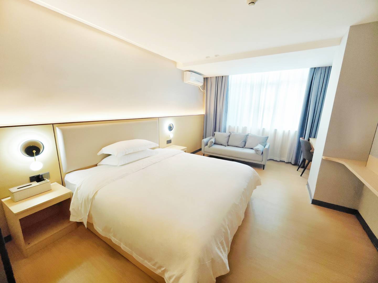 丽呈酒店(陵水站汇丰广场店)