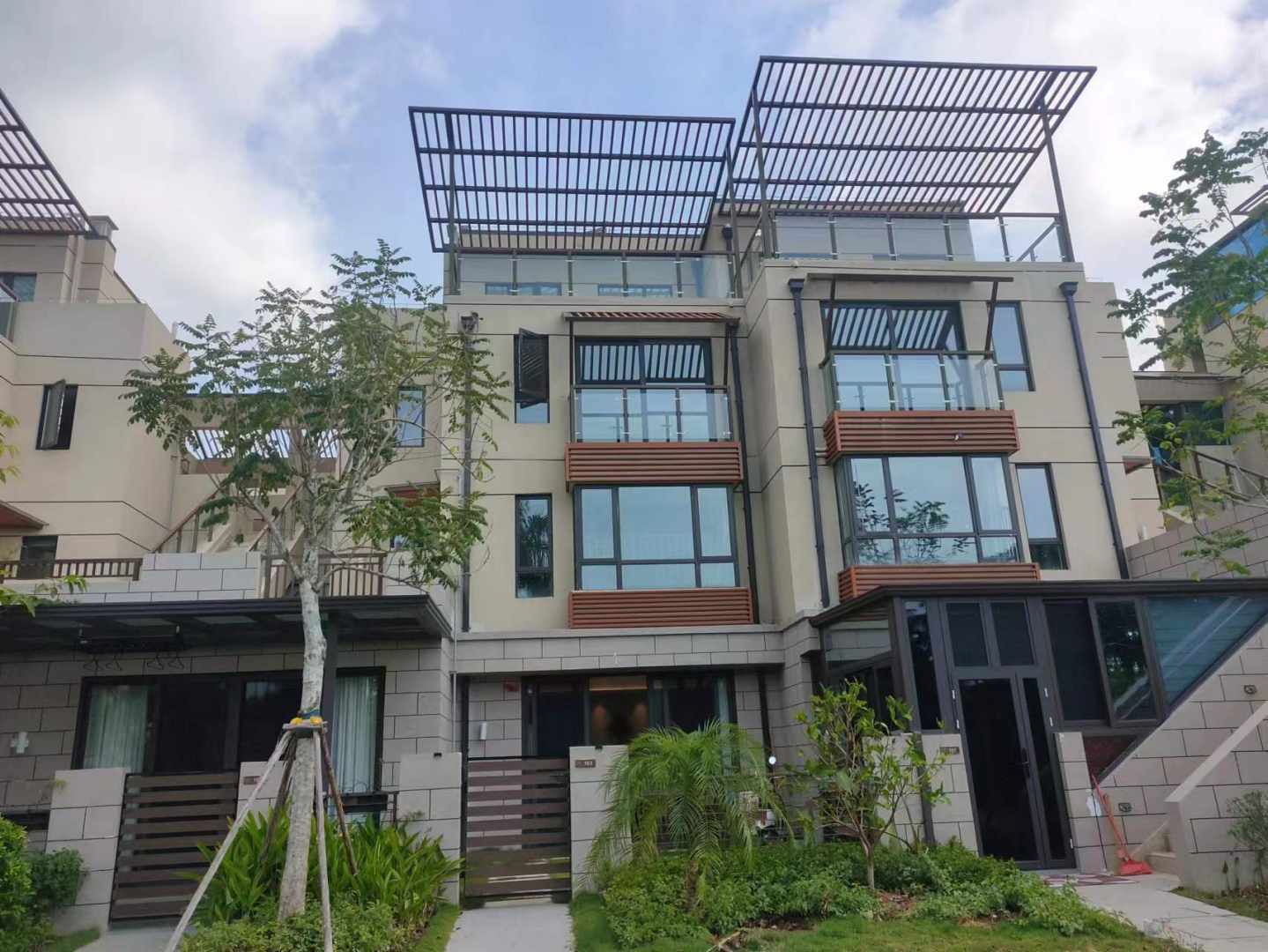 椰之屋精品美墅