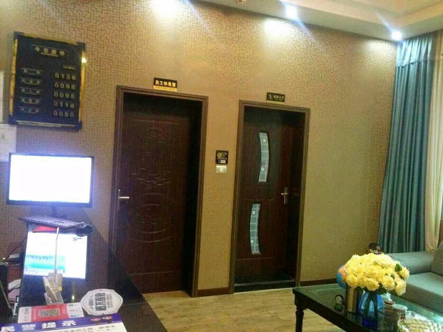 枝江景和客栈(滨江公园店)