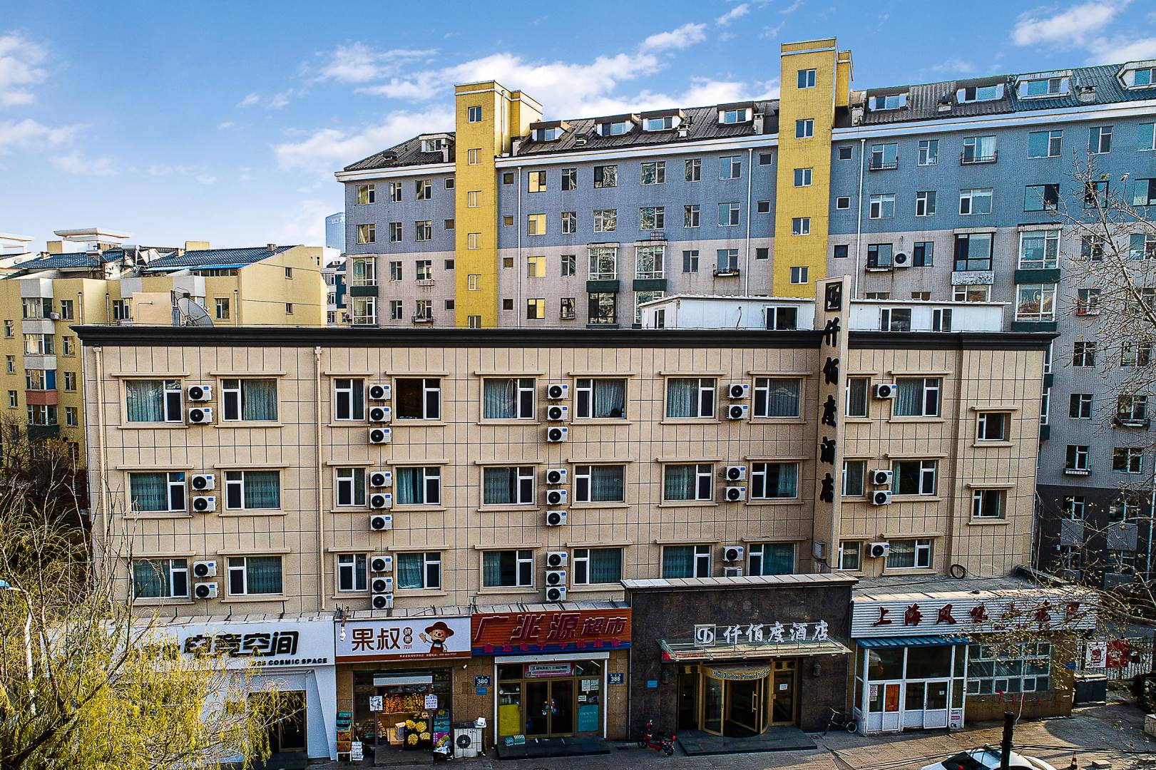 仟佰度宾馆(长春高新吉大南校店)