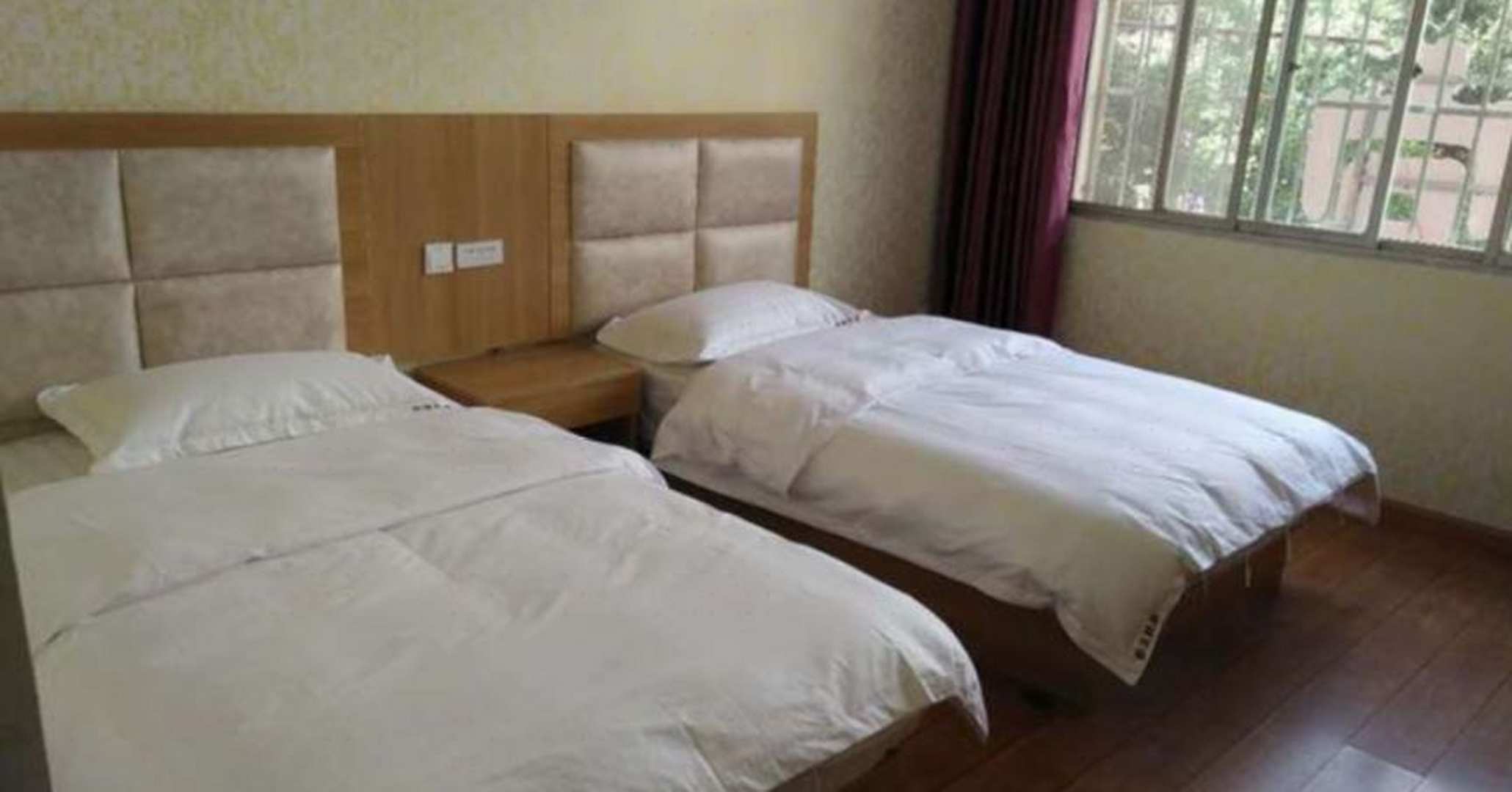 振强宾馆