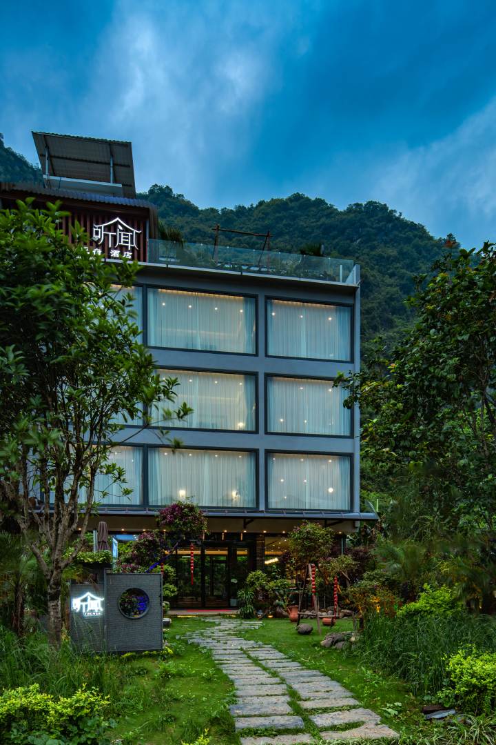 听闻民宿(阳朔汽车总站乌布小镇店)