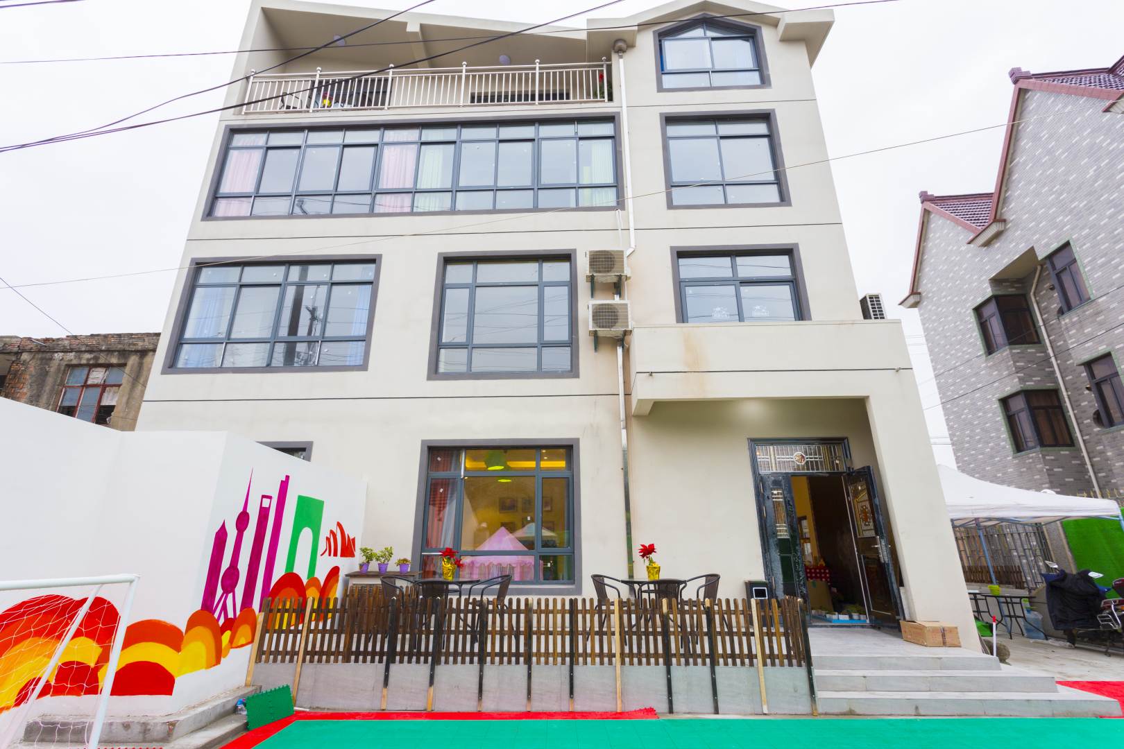 居乐民宿(上海瓦南店)