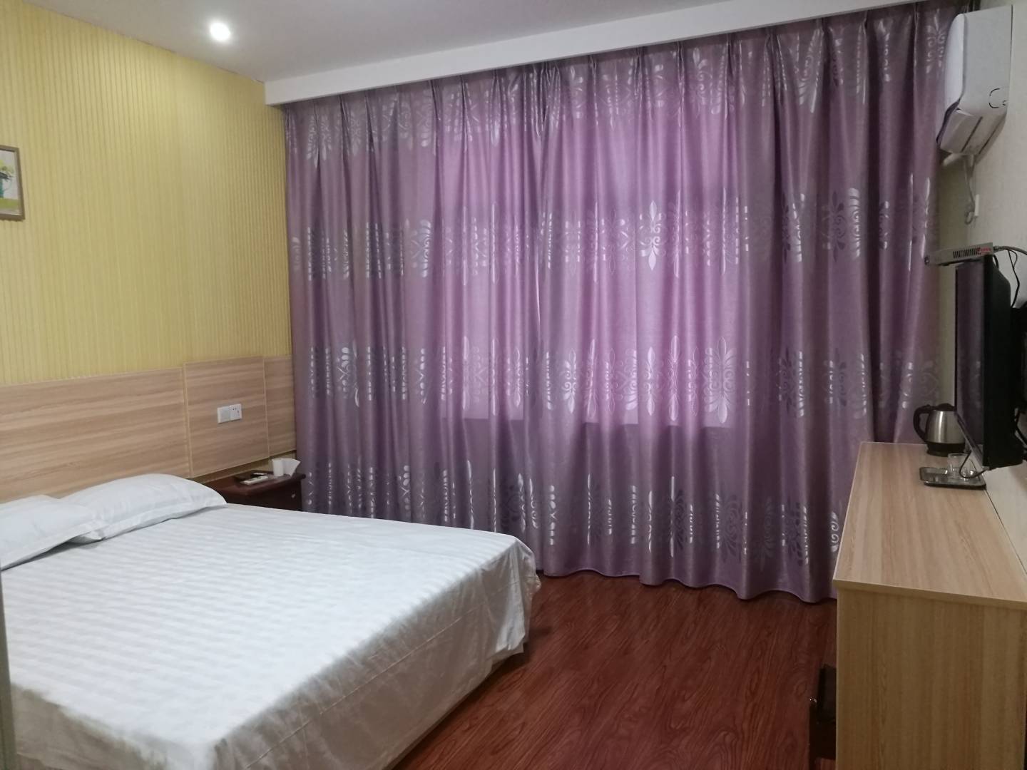 大桥商务宾馆(原大桥招待所)