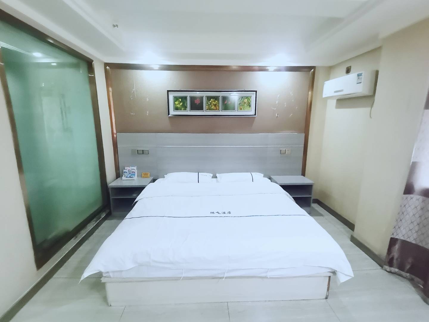 伊寧騰飛酒店