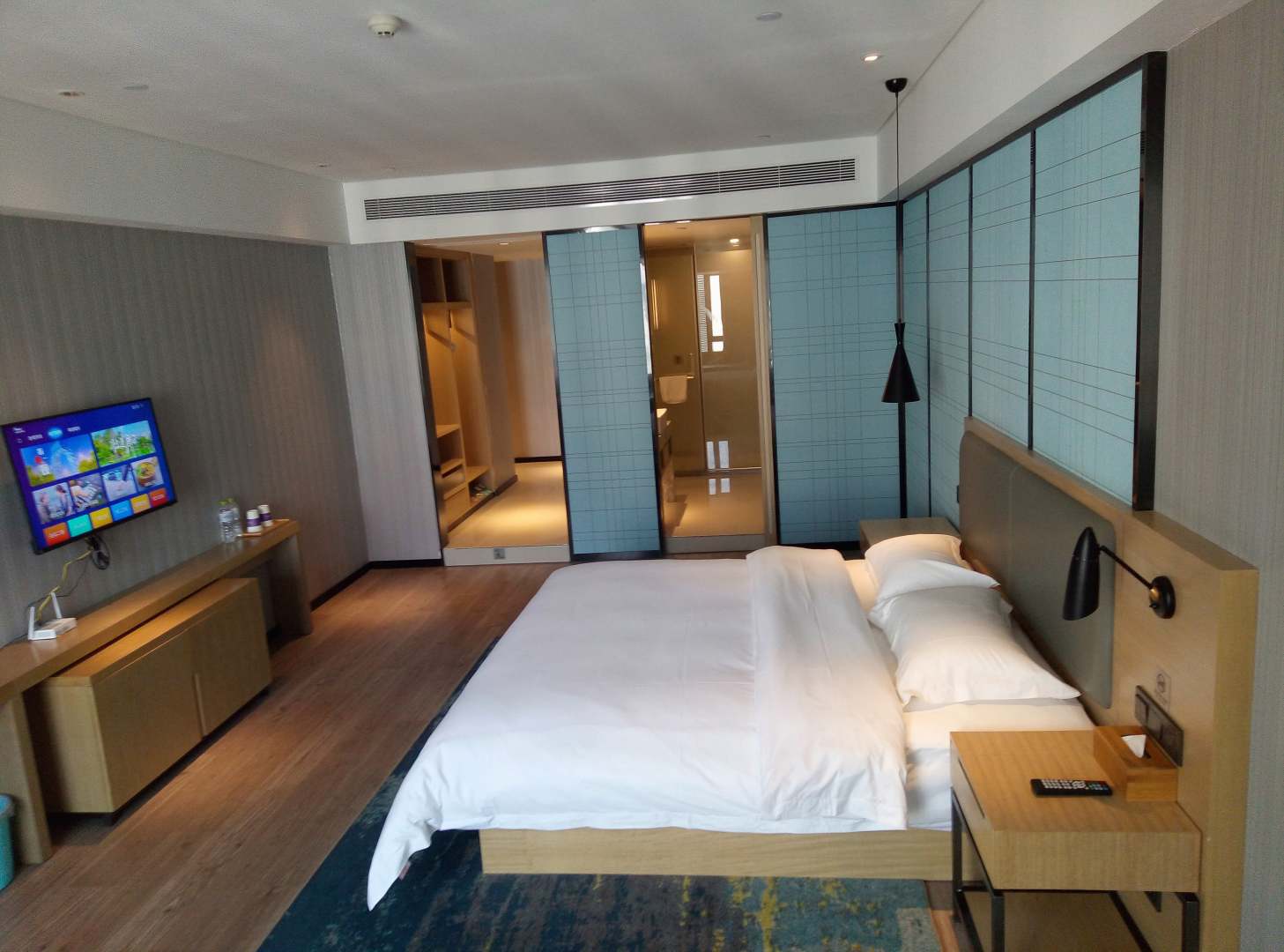 月岛酒店(南宁安吉万达广场店)