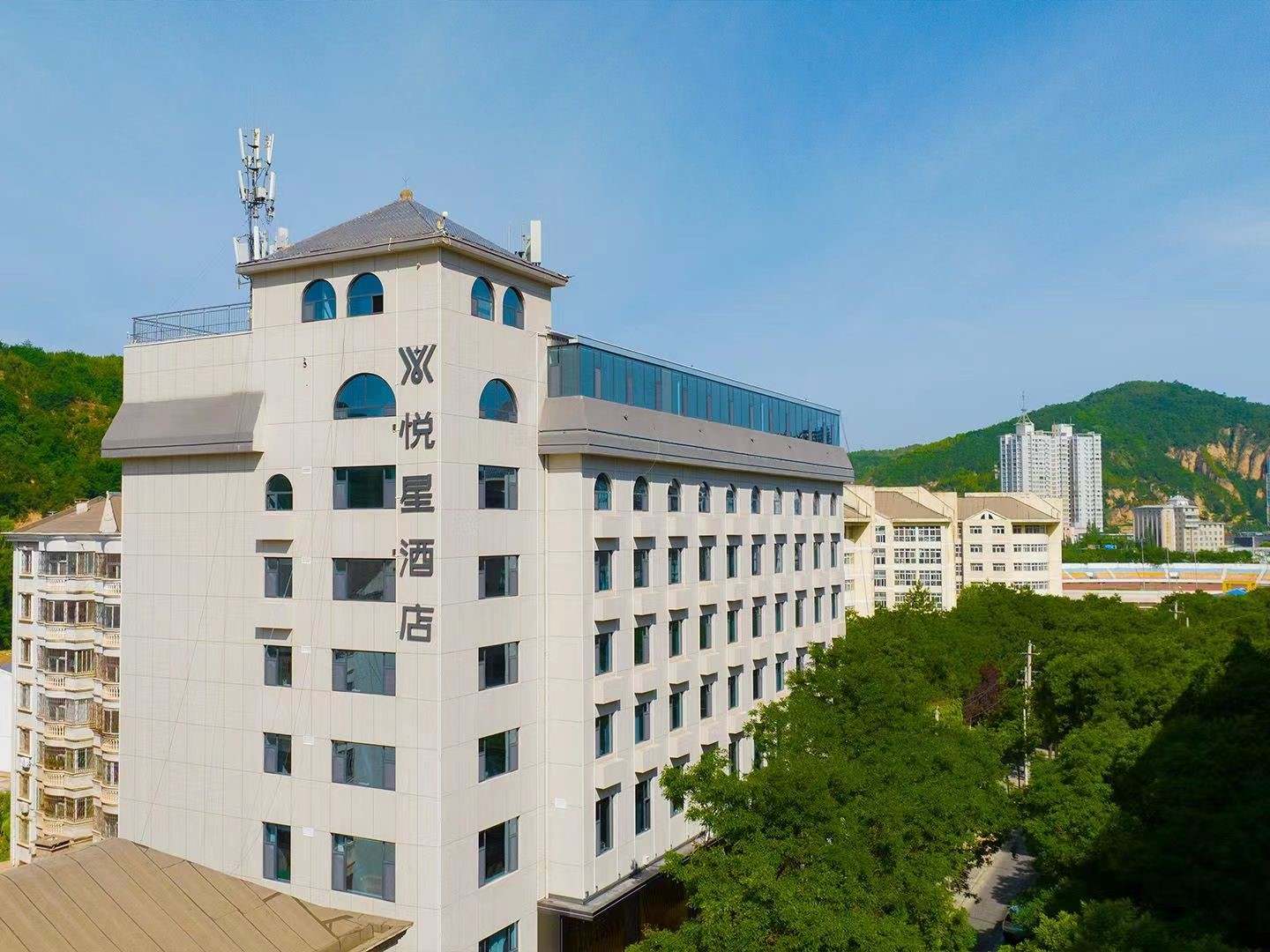 延安悦星酒店(延大杨家岭旧址店)
