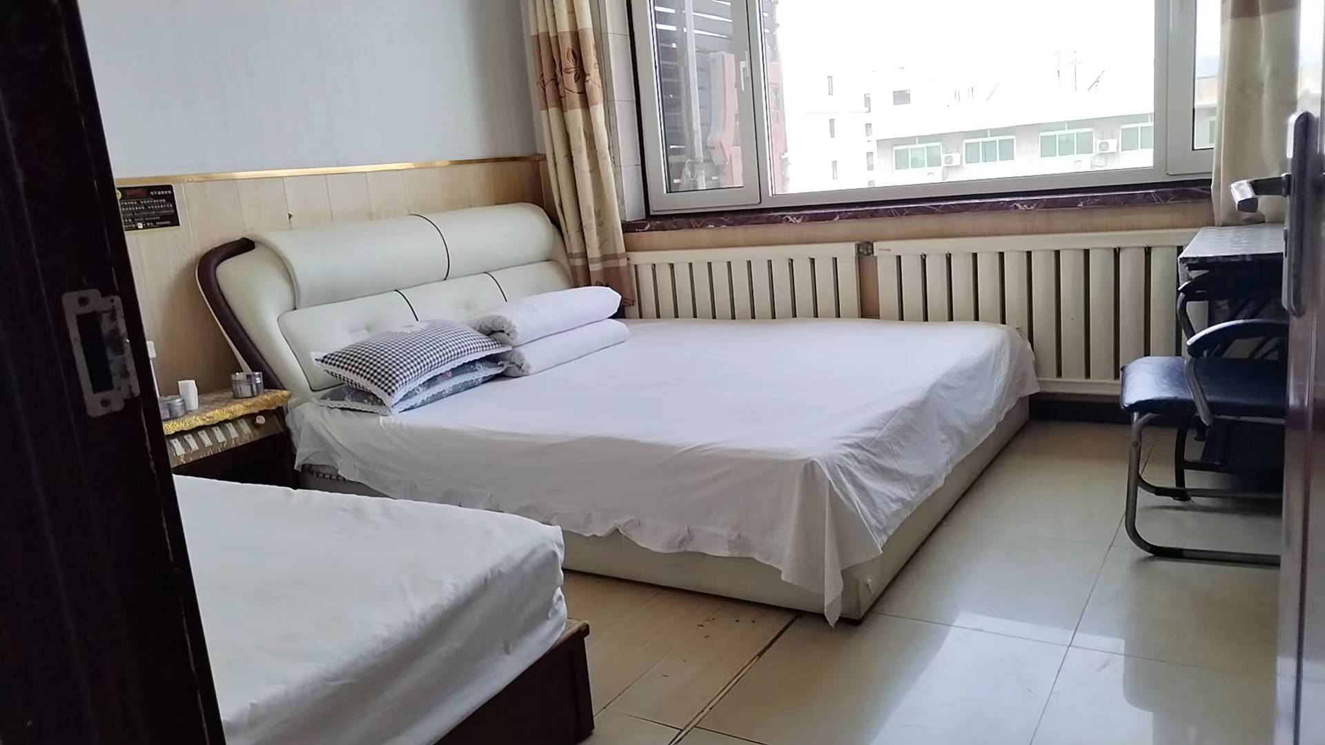 伟平盛隆宾馆