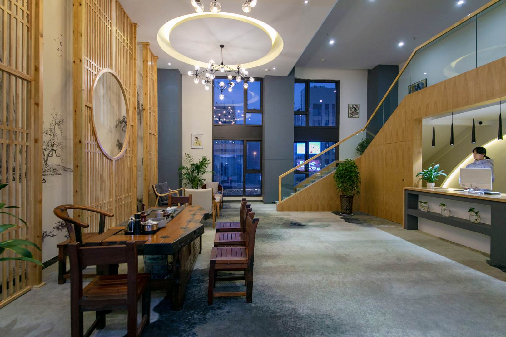 西安大隐于舍公寓(曲江西北妇女儿童医院店)