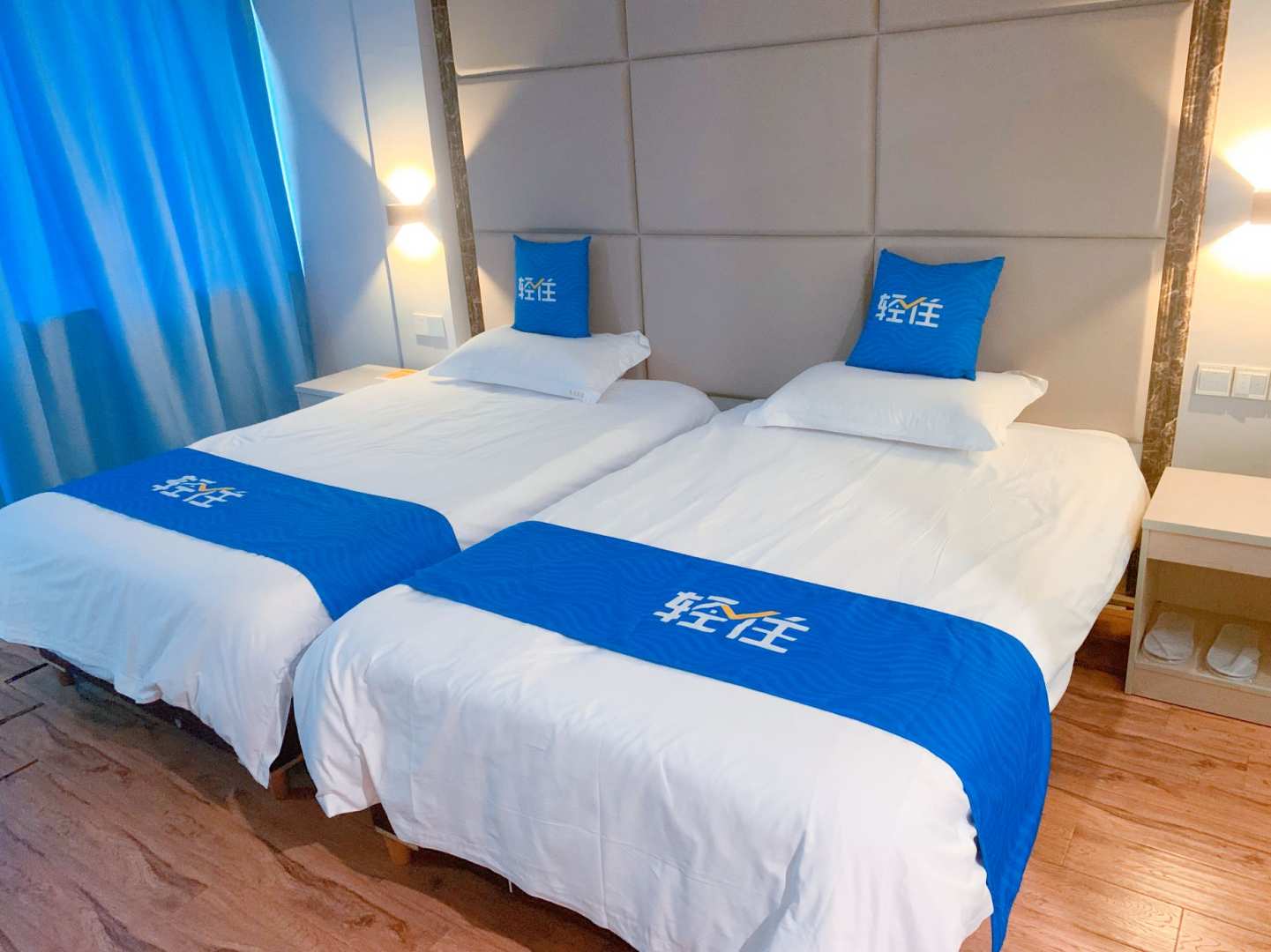 轻住泰至宾馆