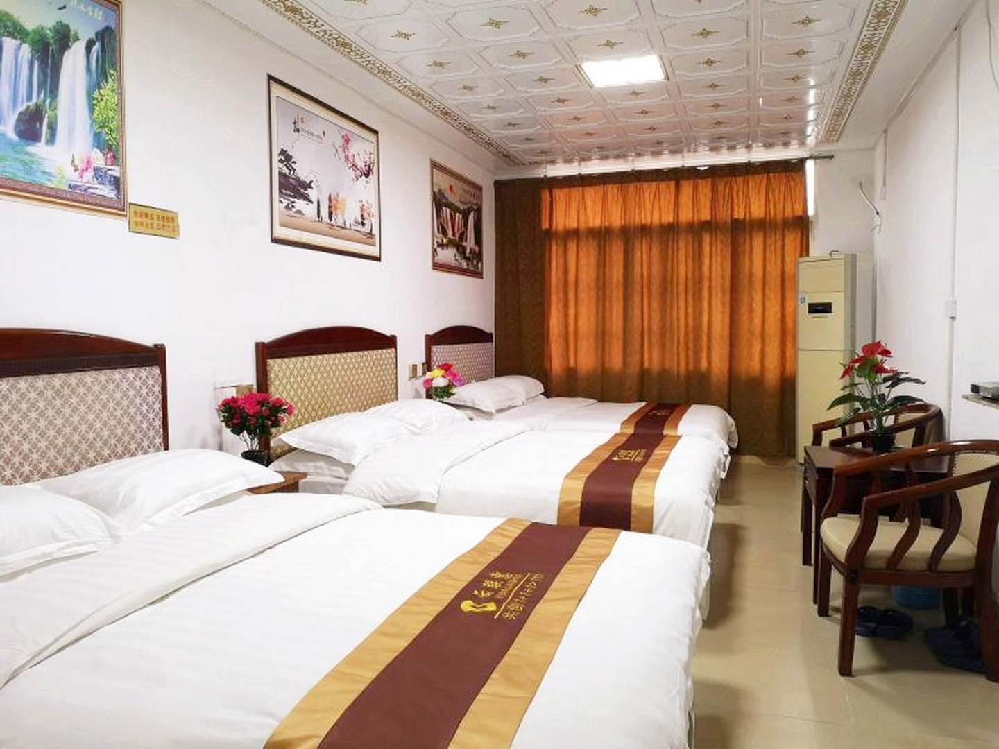 南宁屯诚旅馆
