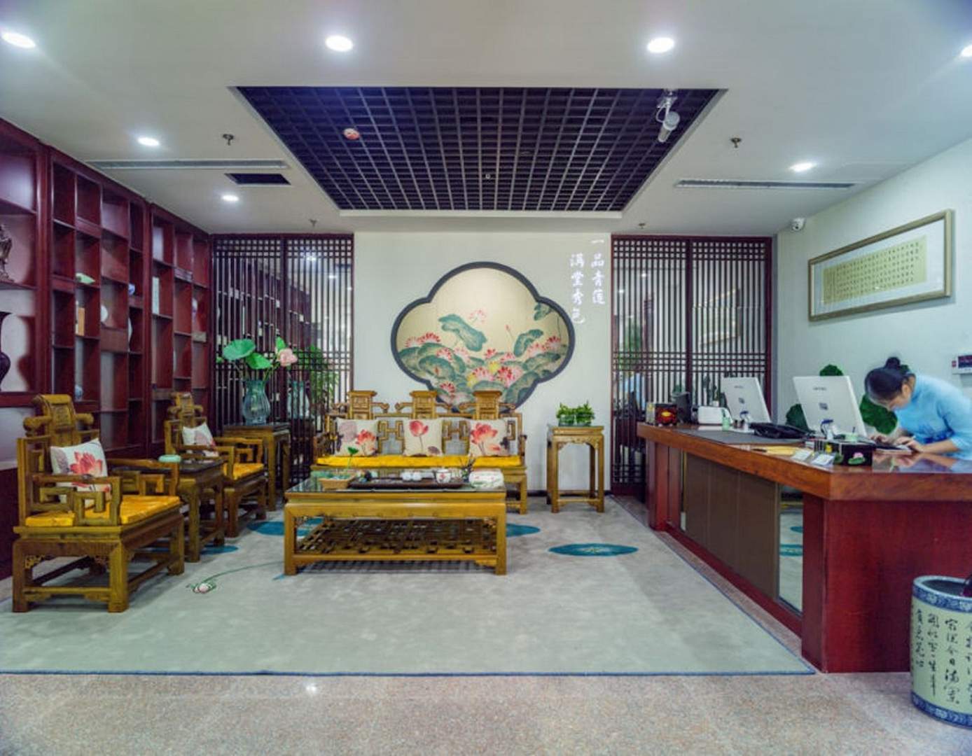 璞秀居酒店(体育中心店)