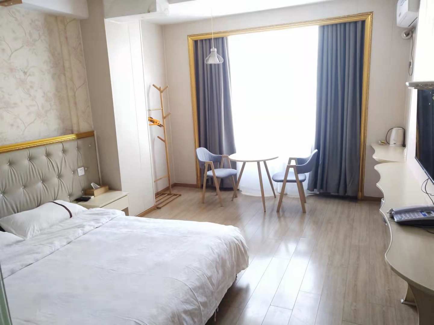 南丰今日主题宾馆