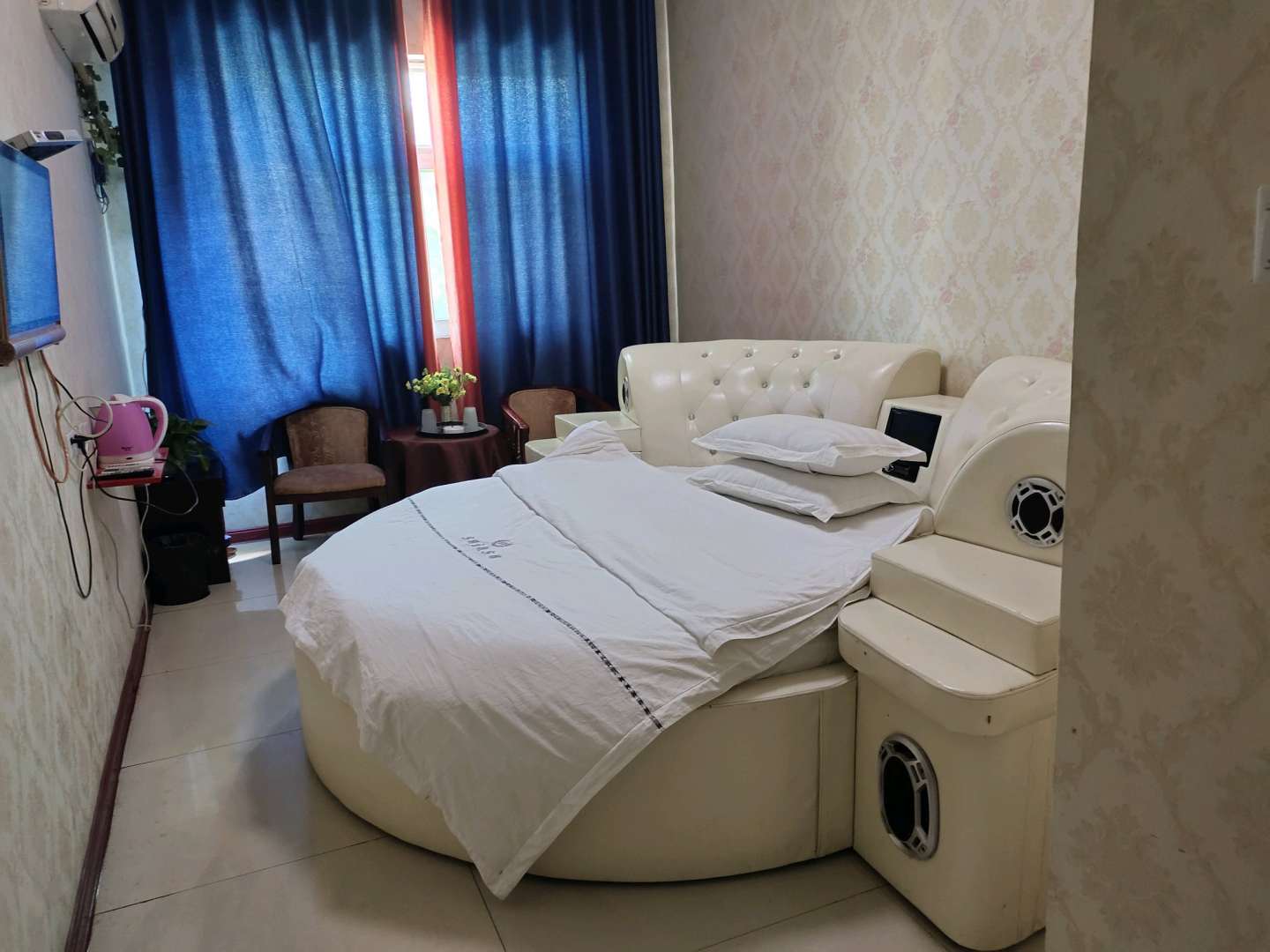 宾朋宾馆(南阳市理工学院店)