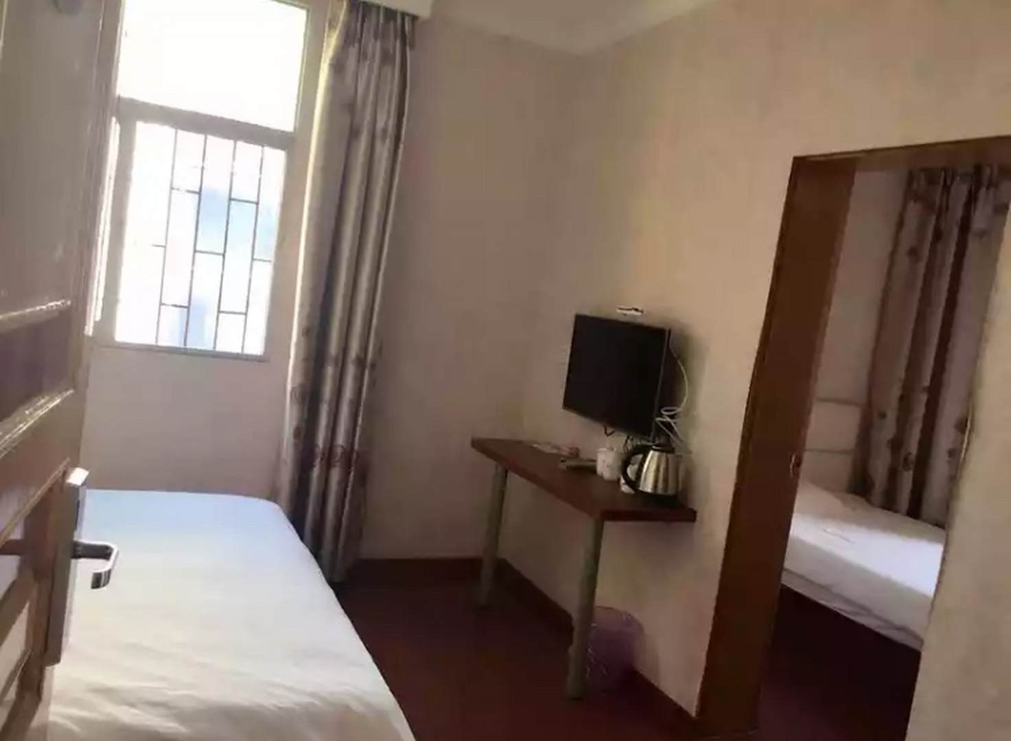 雅馨旅馆