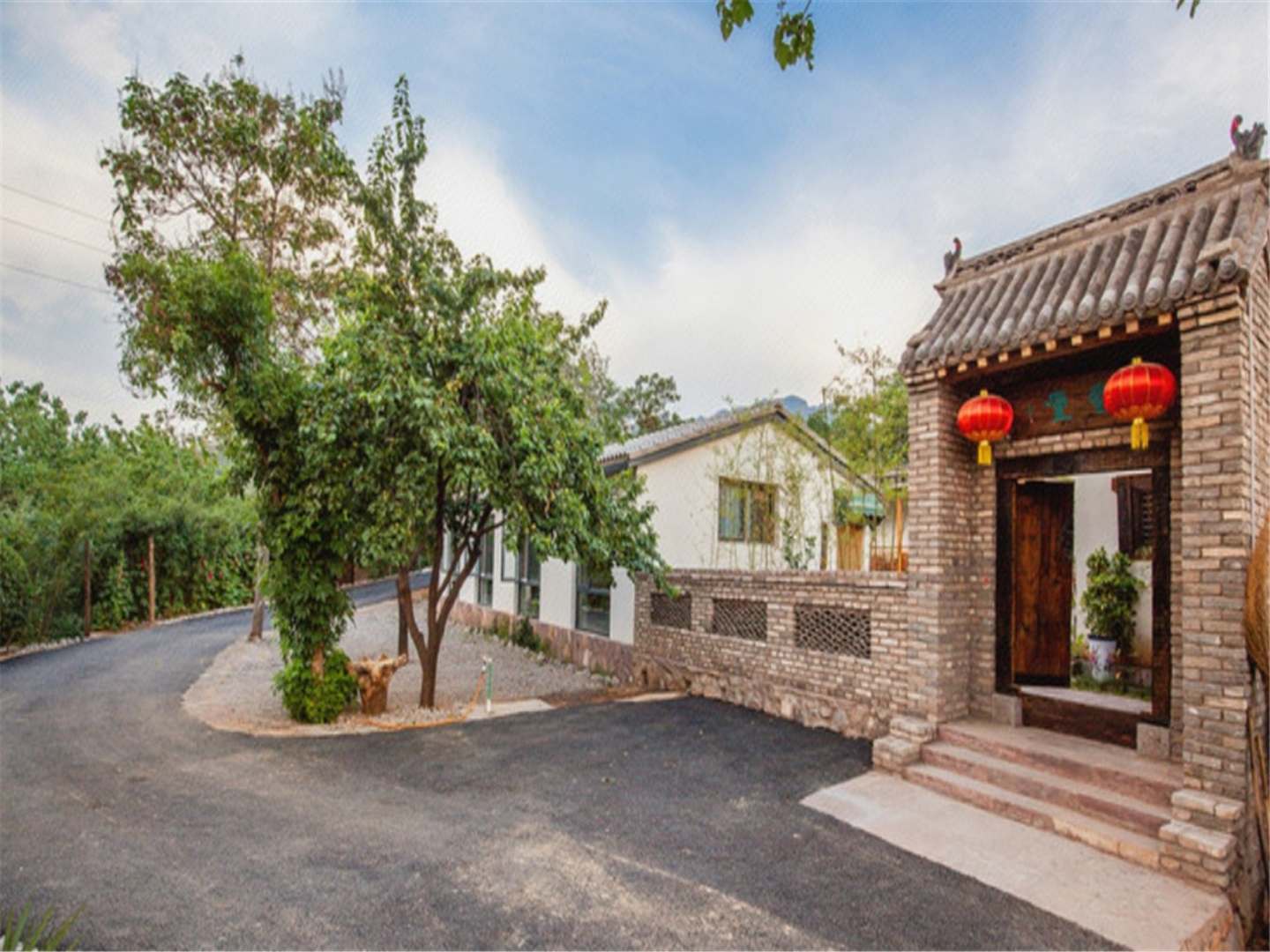 云邰山云庐草堂酒店