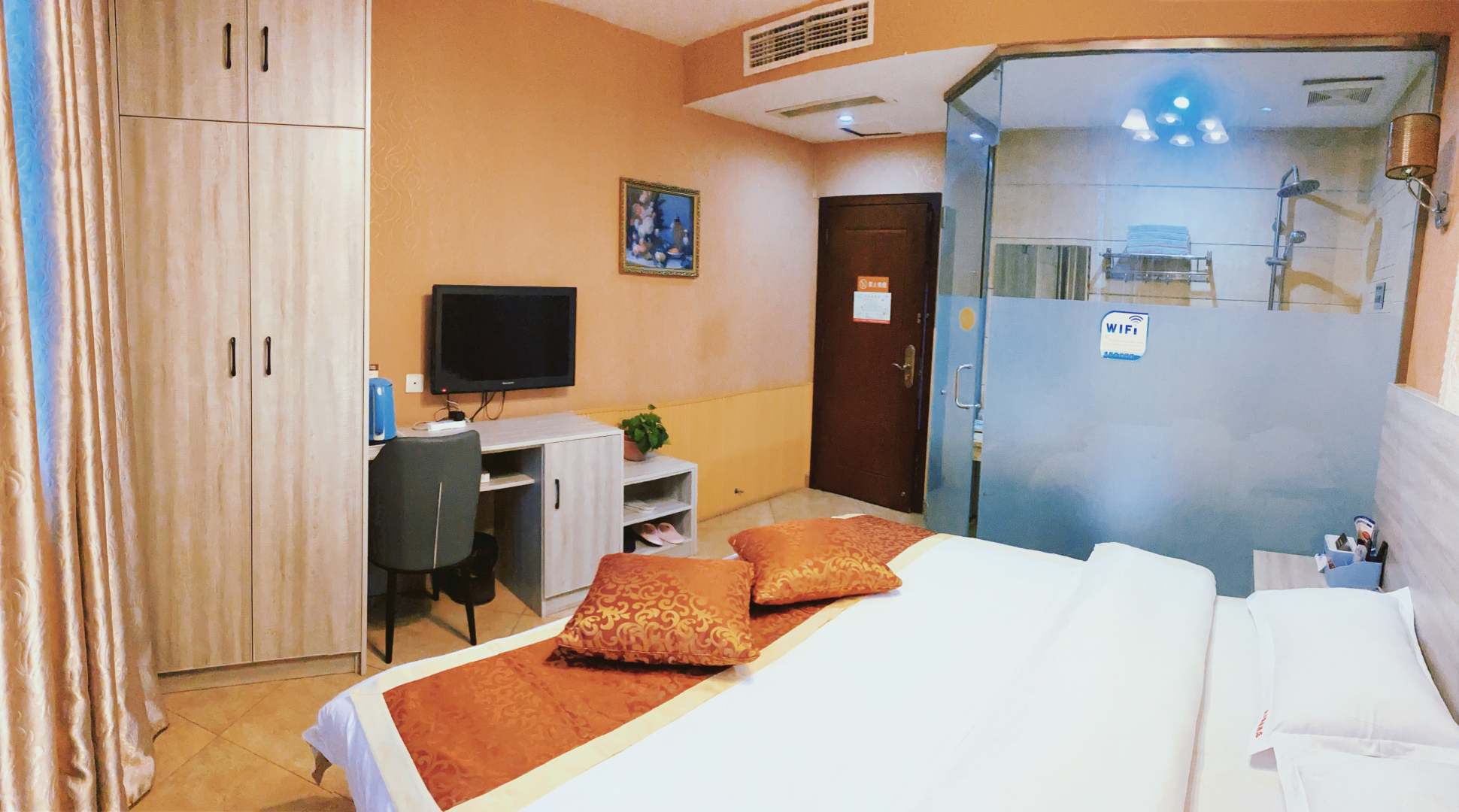 港都商务宾馆(石泉南街店)