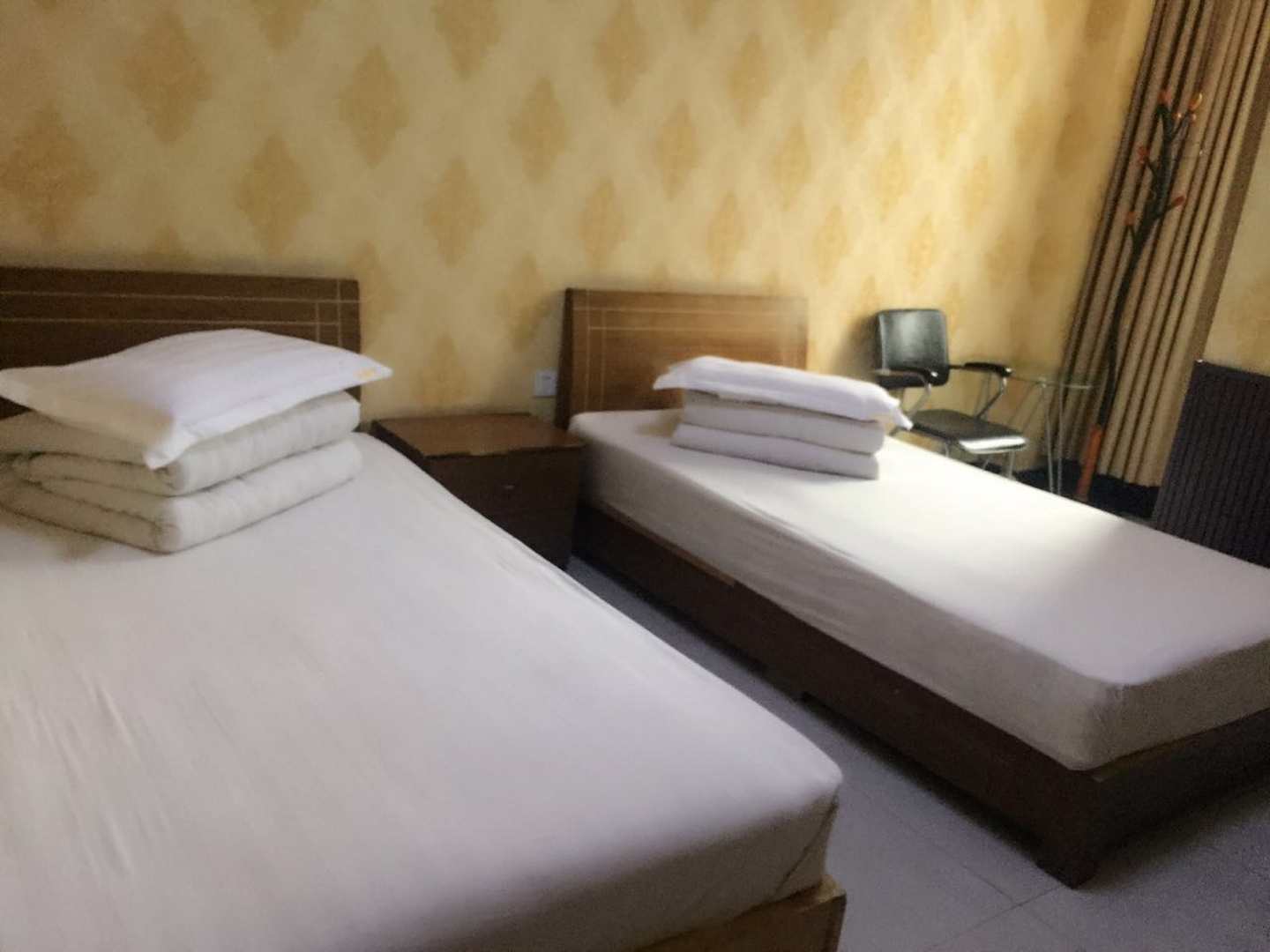 资阳晨辉旅馆