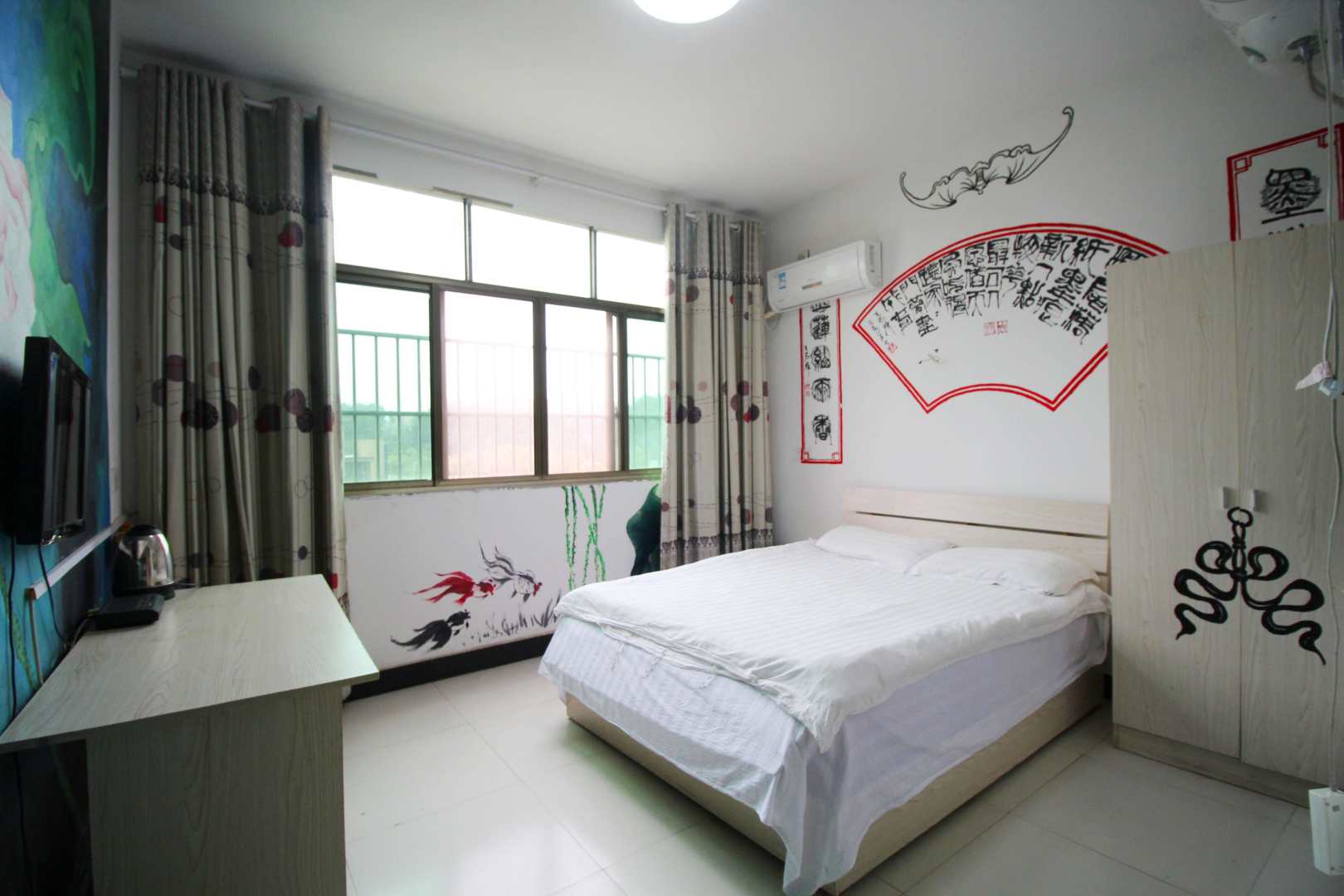 舒鑫宾馆(求实路)
