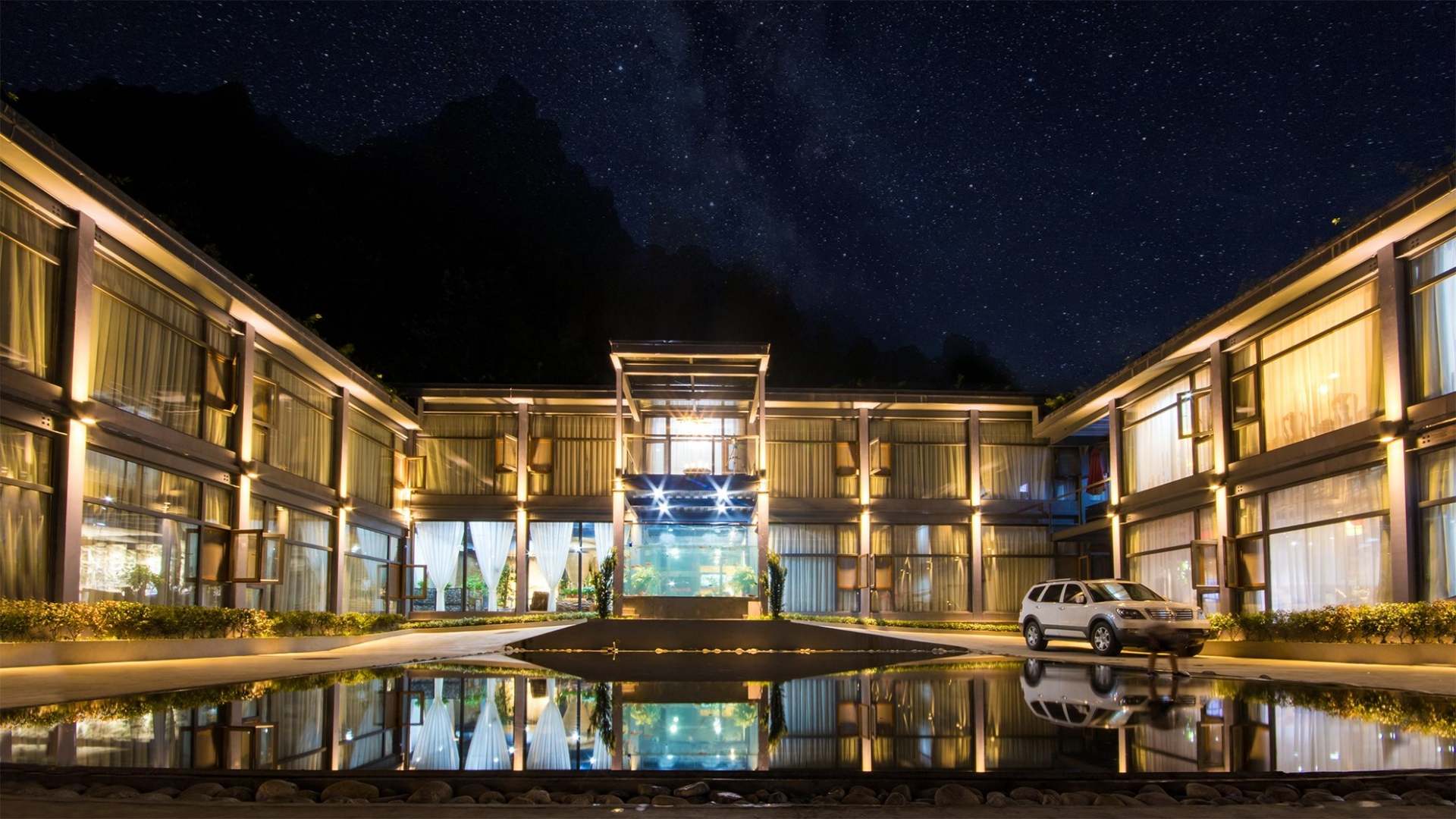 留坝星月空间民俗酒店