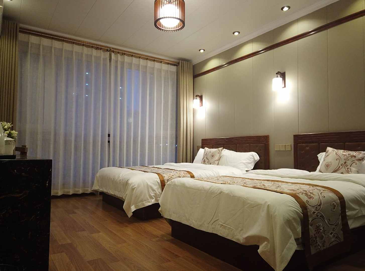 青岛益行居客栈