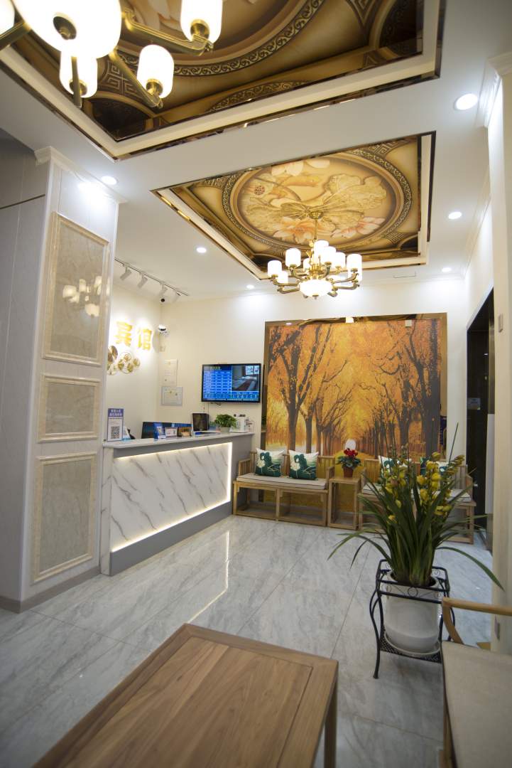 OYO府河宾馆(华阳站正西街店)