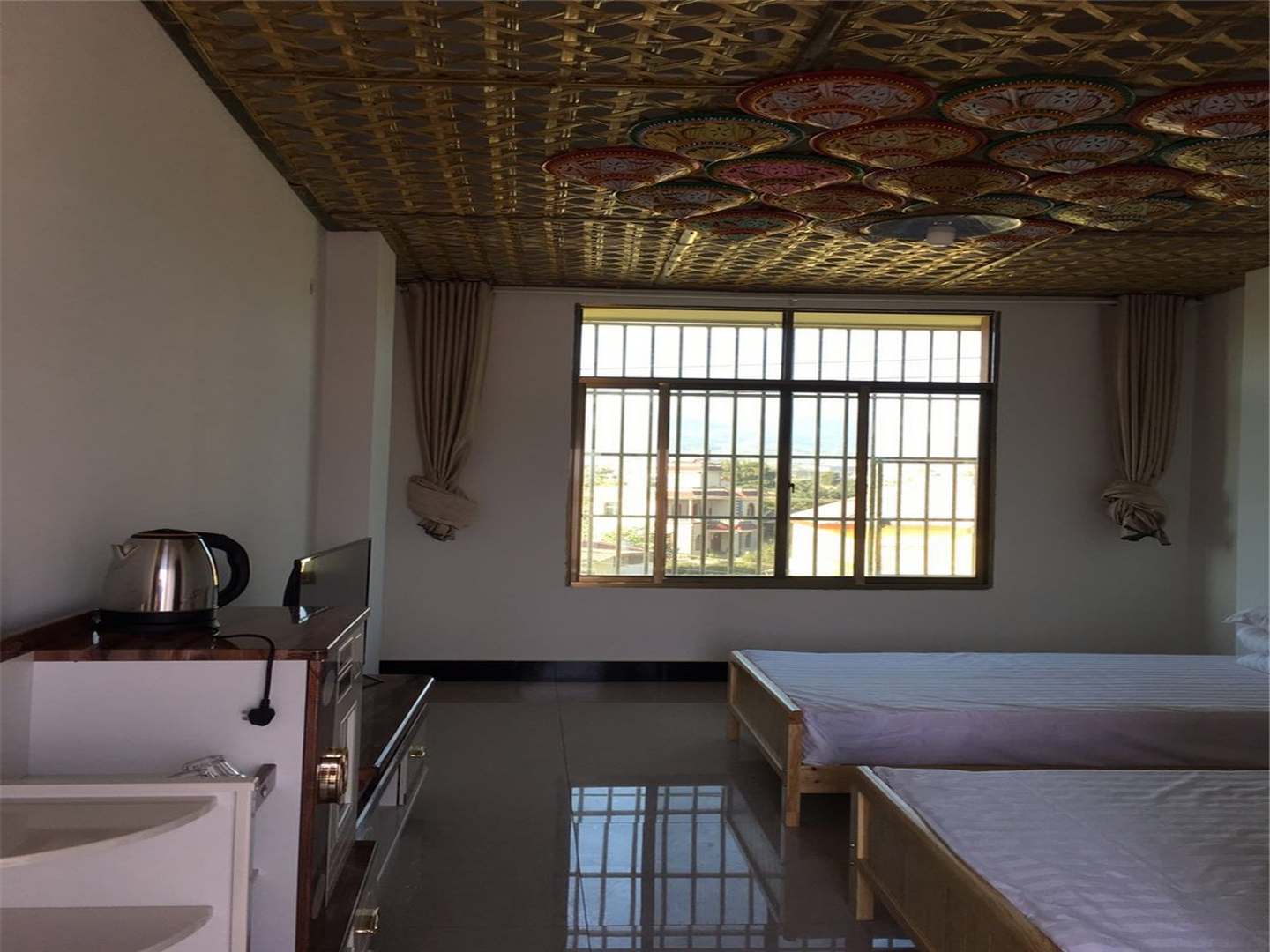 瑞丽曼景来民宿客栈