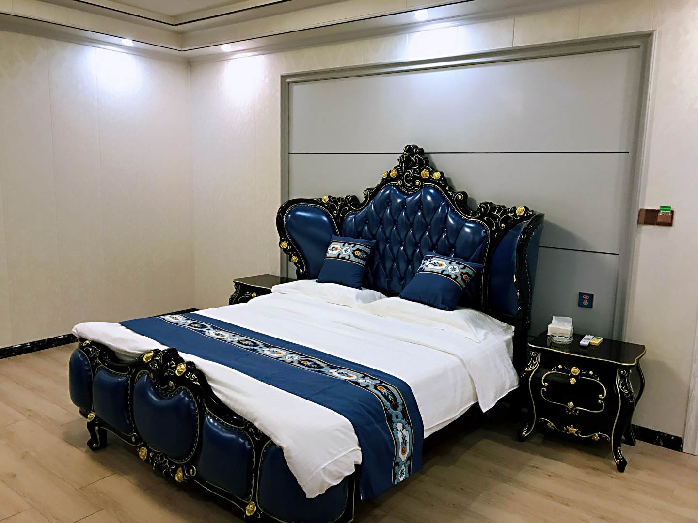 金明公寓