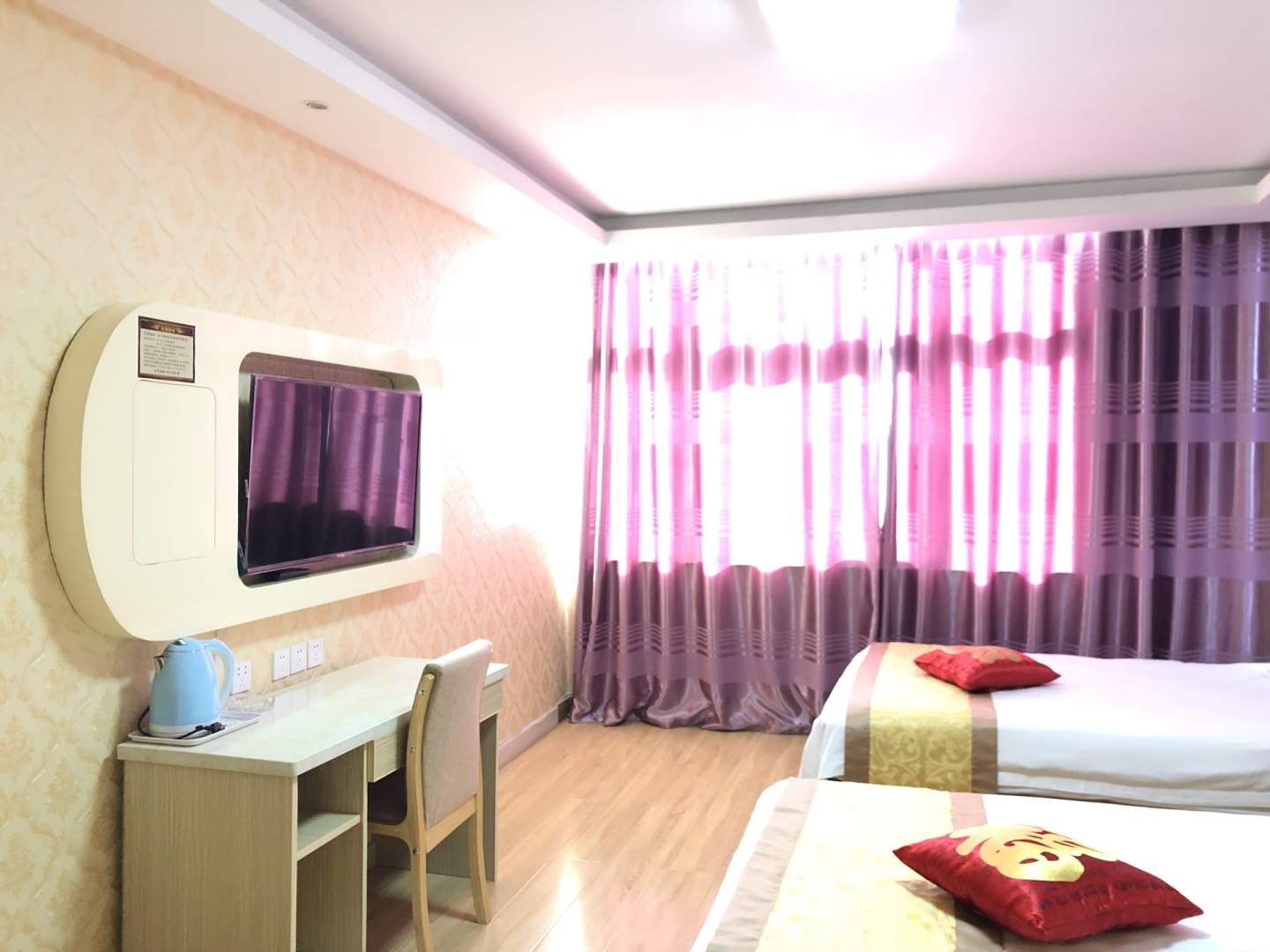 眠船亚酒店(格尔木店)