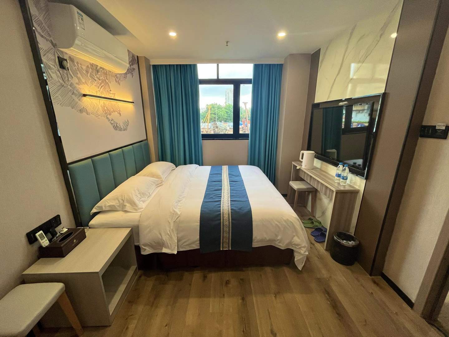 新楠旅业(珠海高栏港店)