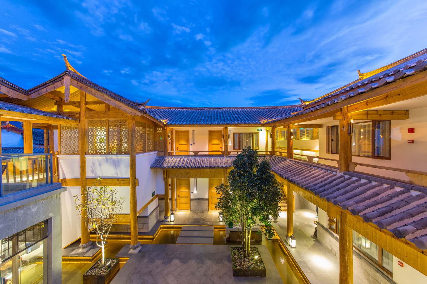 芙莱尔度假雅庭院(丽江古城店)