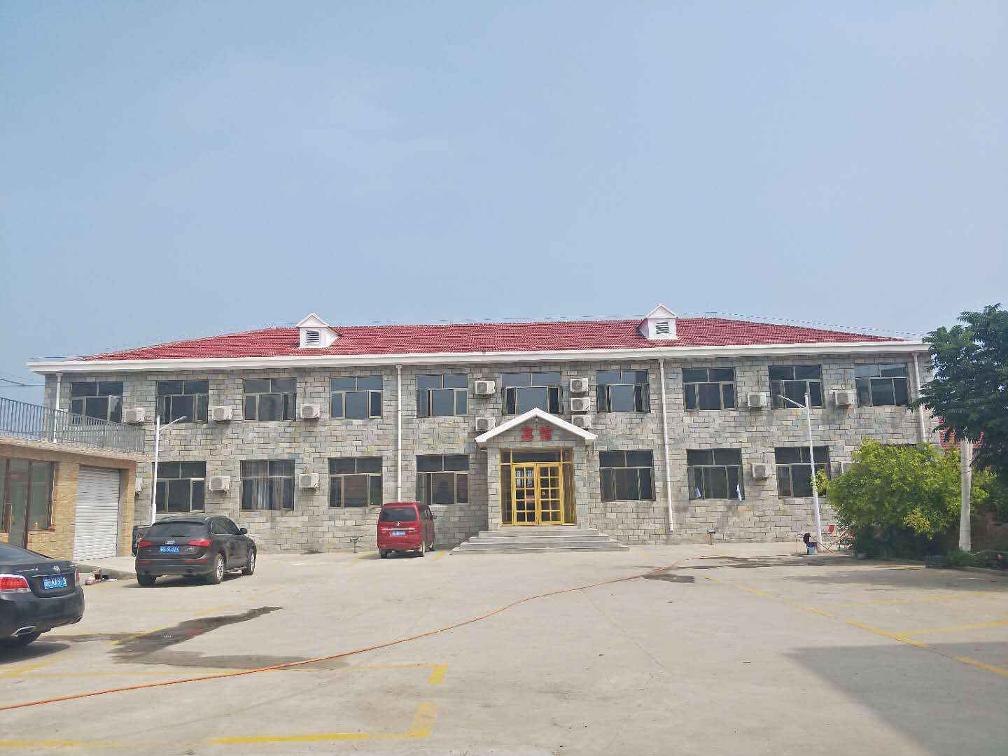 鑫龙宾馆(X457店)