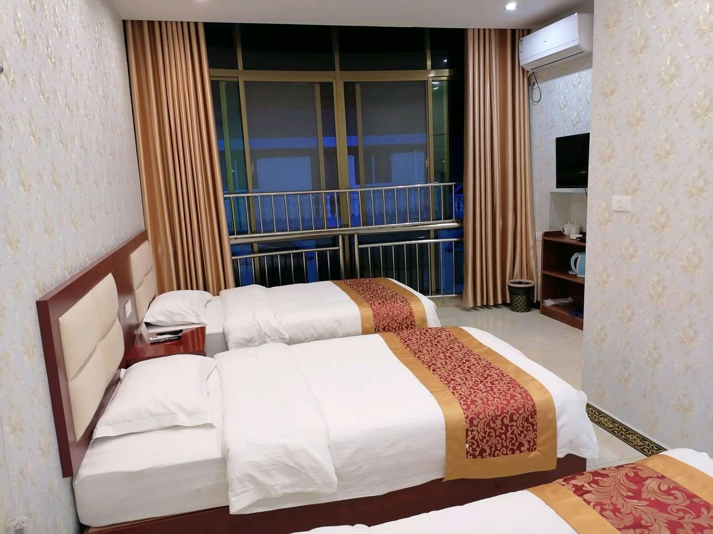 瑞诚商务宾馆