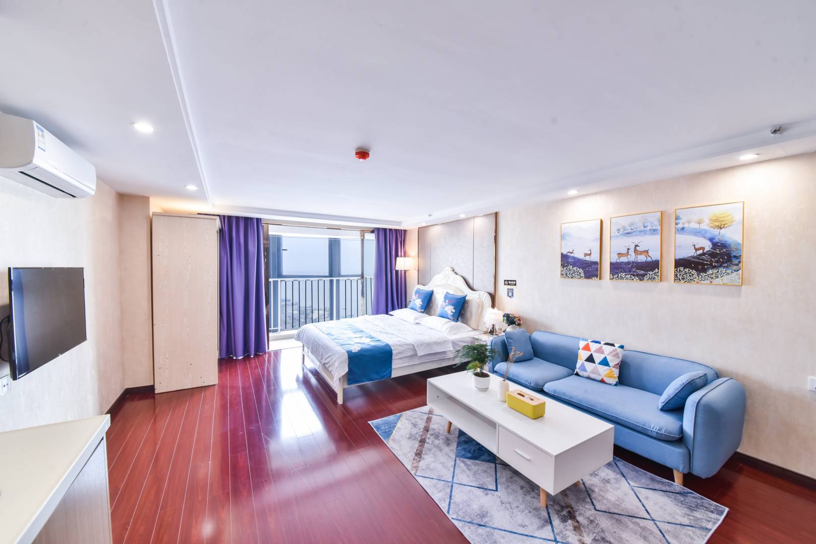 美居海景轻奢公寓(泉州东海泰禾店)